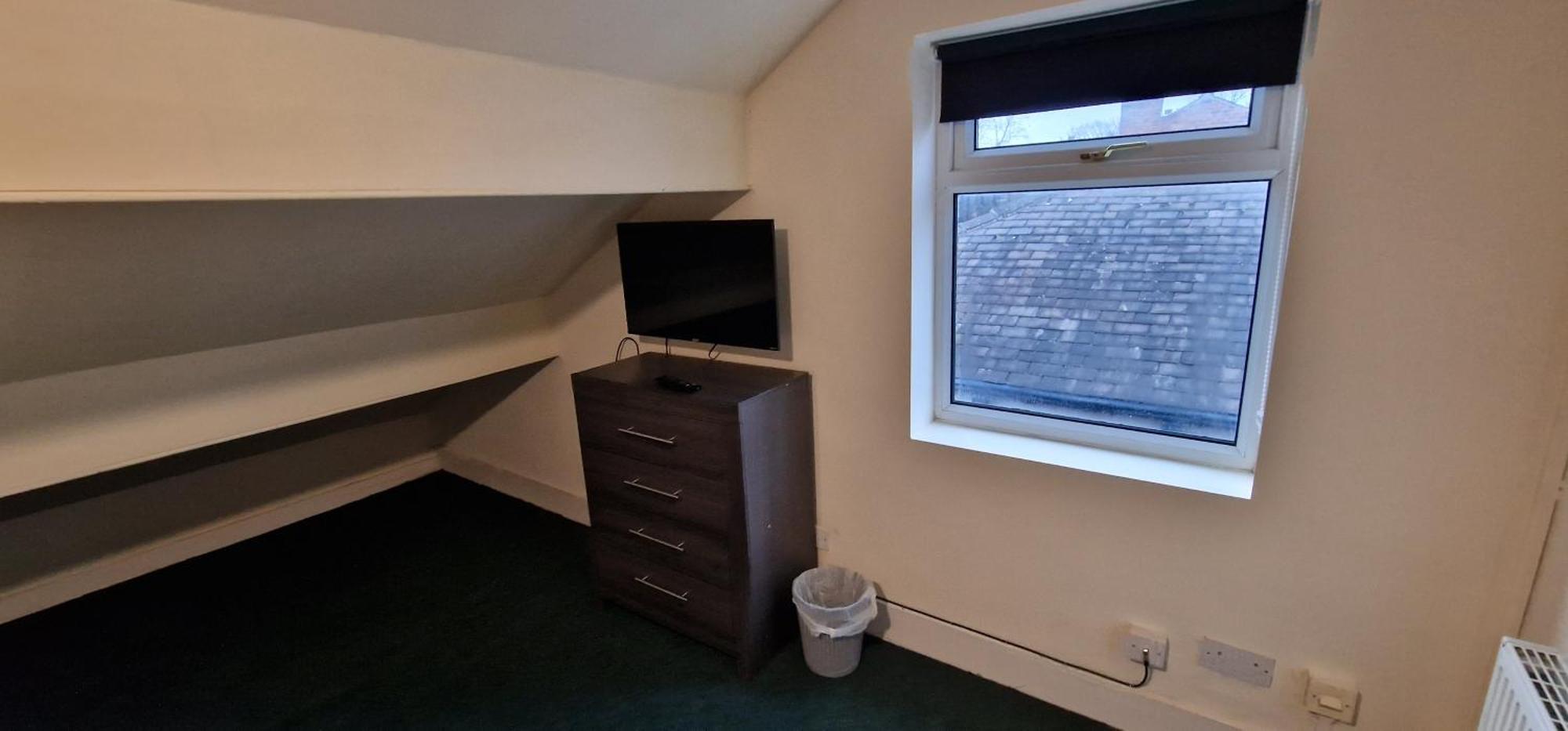 Self Check In Rooms Central Wakefield Exterior photo