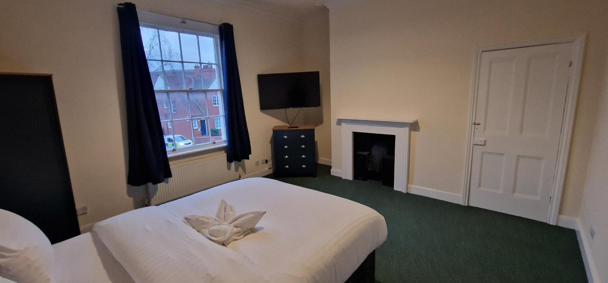 Self Check In Rooms Central Wakefield Exterior photo